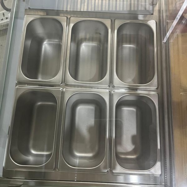 Buffet Refrigerated Counter Top Salad Bar With LCD Temperature Display Screen