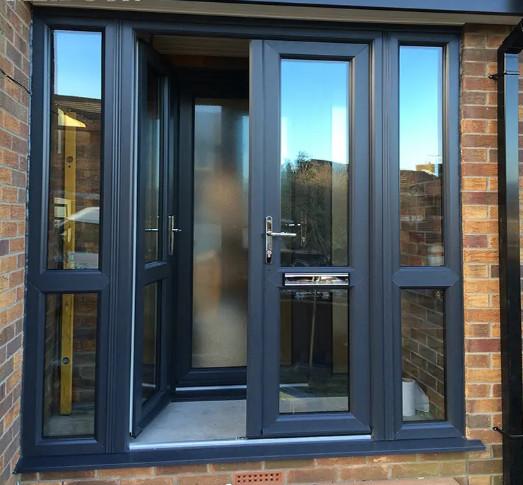 Custom Color Heat-Insulation Glass Swing Door for Powder Coating Aluminum Alloy Material