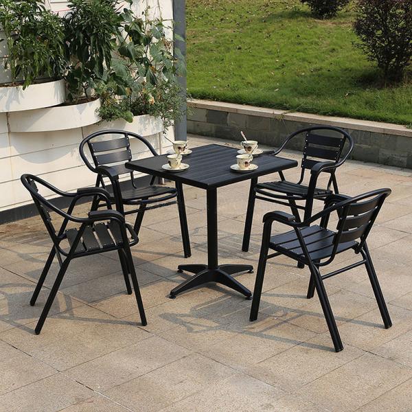 Modern Outdoor Furniture Plastic Wood Dining Set Coffee Table Set for Cafe or Bistro