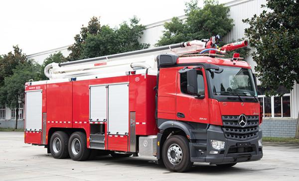 Água de pulverização/espuma/pó do carro de bombeiros aéreo de Mercedes Benz 25m