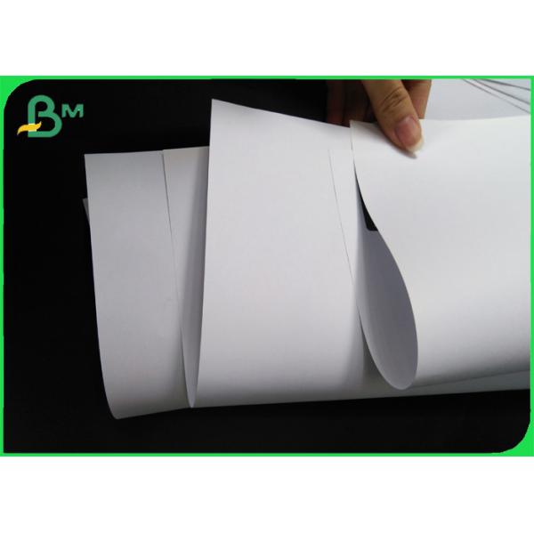 Papel sin revestimiento de madera 20 libras Rollos de papel de fianza Blanqueza alta 110%