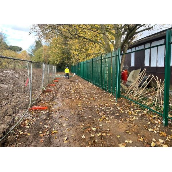 Customized Heavy Duty Palisade Fence Panels Curved Top W Shape