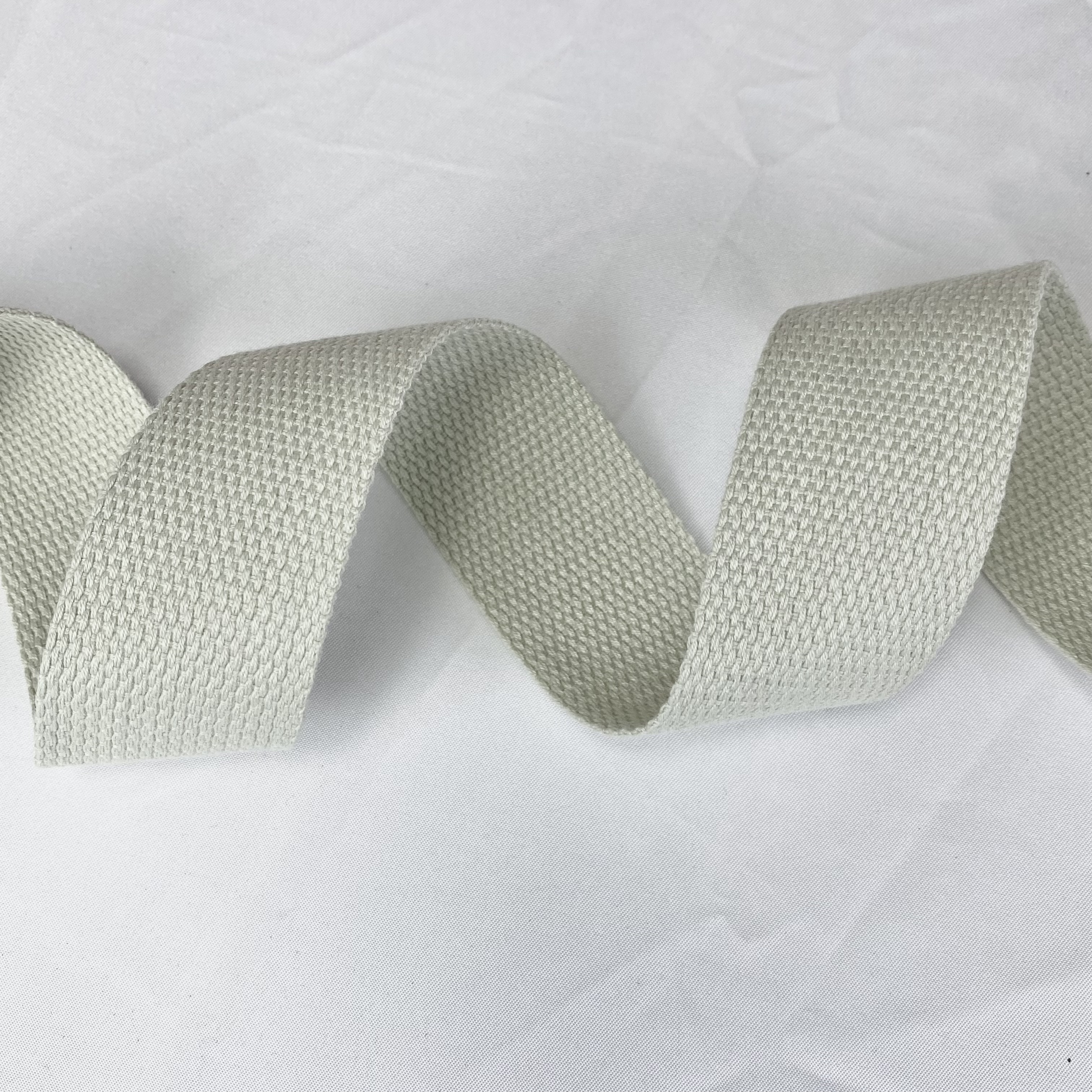 Soft bead Polyester-cotton webbing in a variety of colors Dupont Tote bag strap Textiles