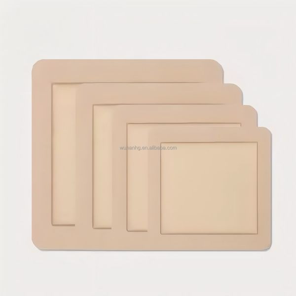 Self Adhesive Silicone Foam Dressing With Border Wound Bandage Pad 12.5x12.5cm