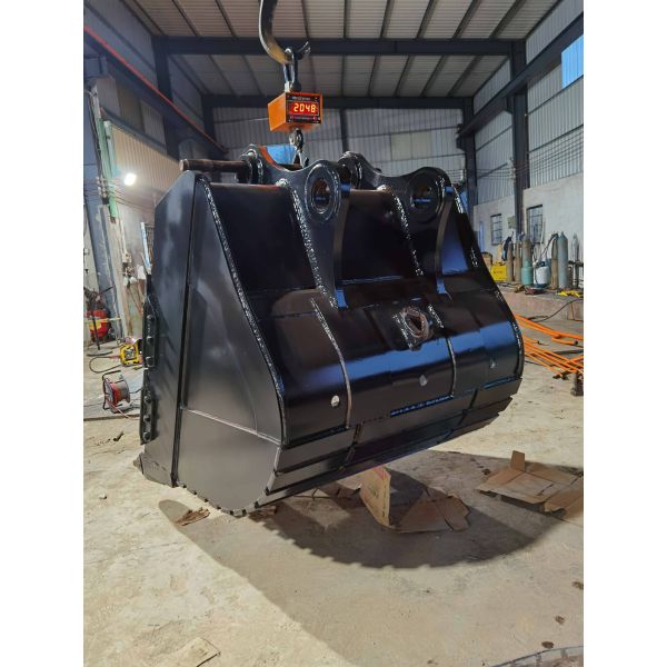 Customized Q355B Excavator Bucket 2.61m³ Capacity for  349 Replacement General Purpose Digging