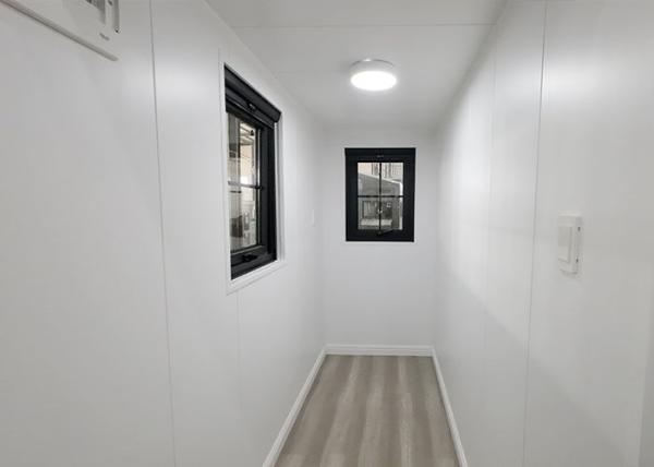 EU/AU/USA Standard Prefabricated Modular Home Kit Mini House On Wheels Com Três Quartos