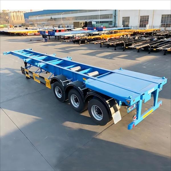 Transport de pièces de remorques à capacité de charge élevée et de squelettes en conteneurs