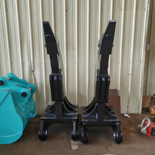 Mini 3 - 5 Ton Excavator Attachments Seam Ripper Agricultural Machine For PC Komatsu