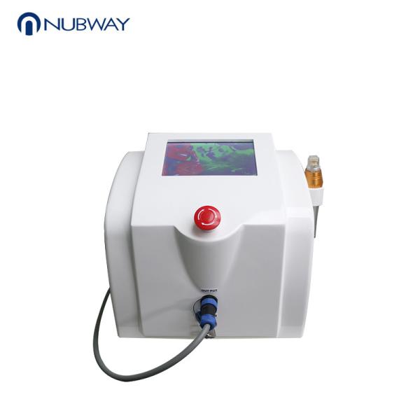 Portable Fractional RF Micro Needle equipment 80W RF output power 5Mhz frequency