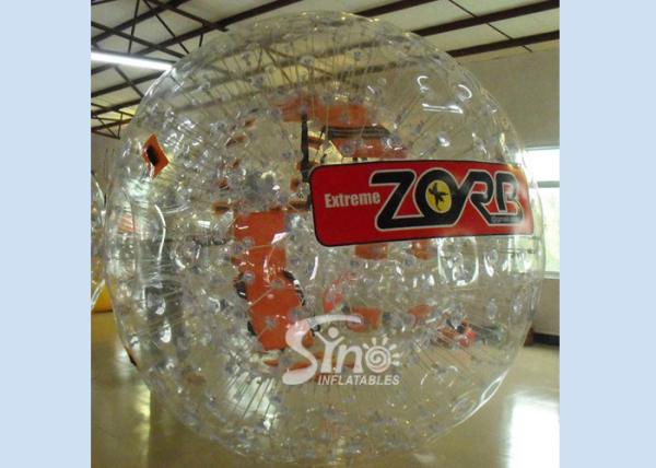 Neve grande exterior que rola a bola inflável do zorb para o divertimento humano do boliches