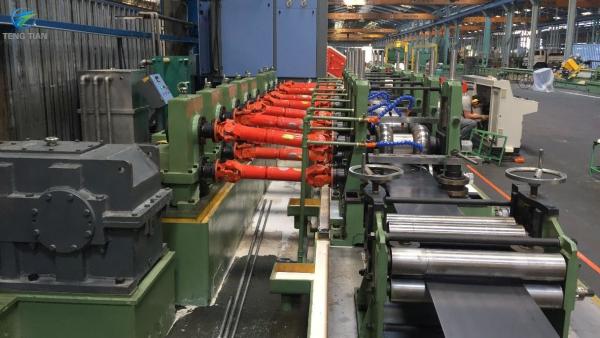 Automatic Steel Pipe Manufacturing Machine for Square Tube