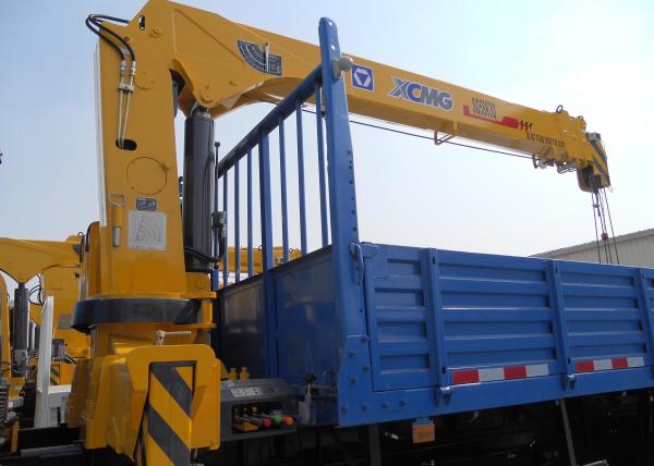 Durable Safety XCMG Transporting Telescopic Boom Truck Mounted Crane, 13m Height