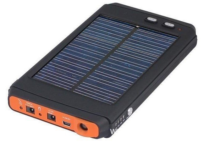 12000mAh 3.7V Green Environmental Iphone Solar Chargers For Laptop