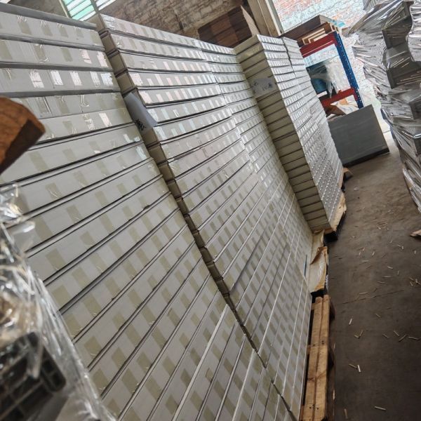 Plastic Awning Bracket DIY Awning Utilizing Aluminium Profile Connecting Parts Designed for Strength Stability and Simple Assembly