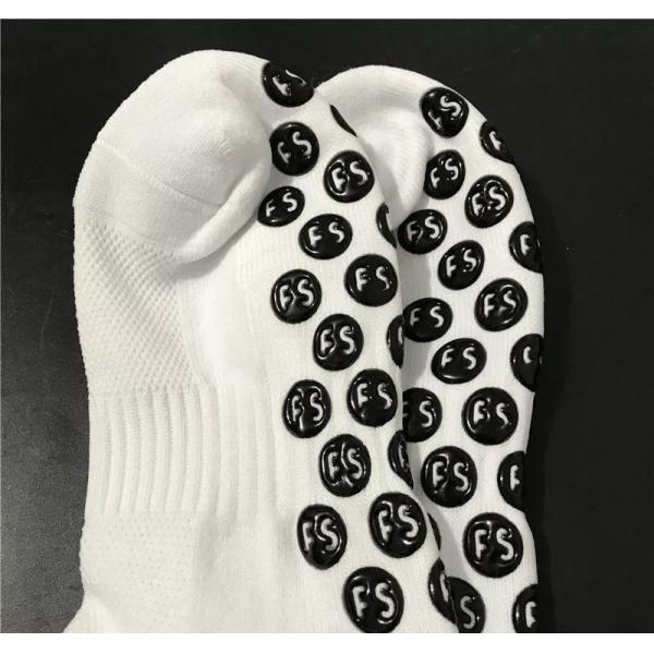 Regular Size Anti-Slip Crew Sports Socks Thicken Cotton Football Socks For Summer