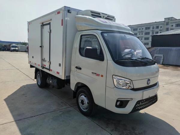 Top Seller 1.5 Ton Refrigerated Van and Truck for Euro 4 Emission Standard Horsepower 150hp Meat Refrigerated Truck Sale