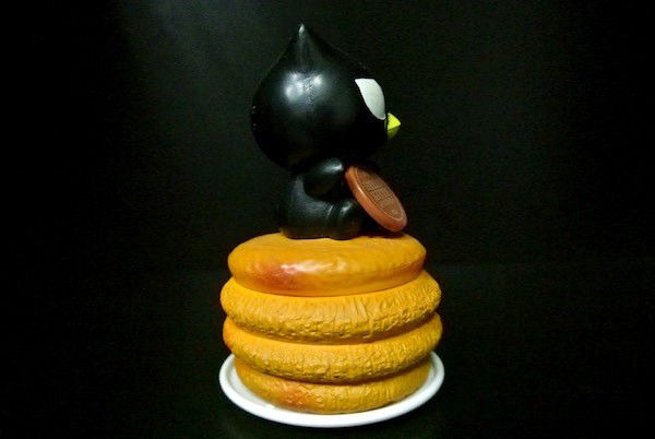 Lovely Yellow Small Plastic Toys , Cartoon Characters Toys OEM Acceptable