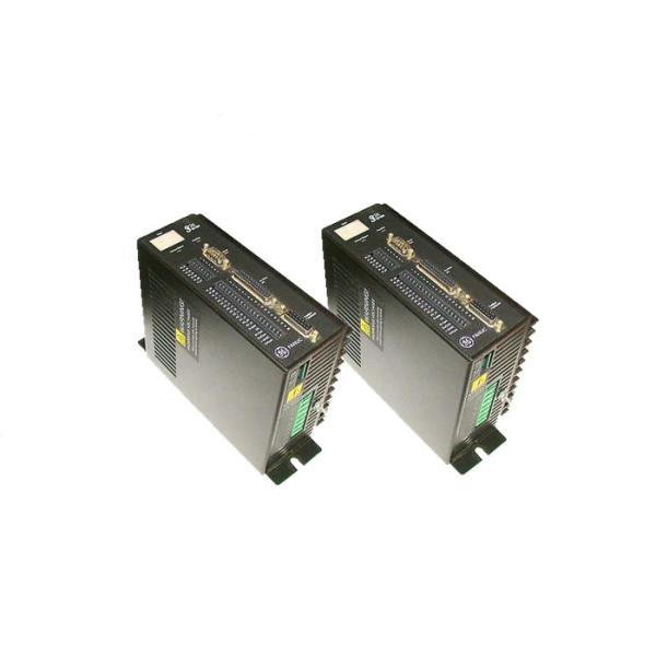 DS200SDCCG5A GE Fanuc PLC 24V DC Tensão de Saída