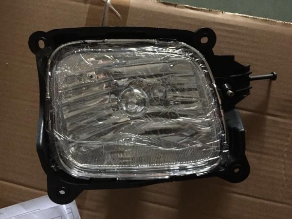 White Automotive Fog Lamp OEM 92201-4E500 For KIA Bongo 3 Model