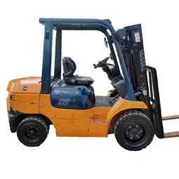 Toyota 7F Used Diesel Forklift 3 Ton 3 Meter Lifting Height Original Paint