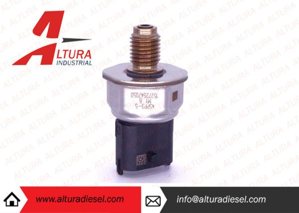 45PP3-4 Common Rail Pressure Sensor , Ford Transit Nissan Peugeot Fuel Pressure Switch