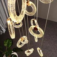 Villa moderne Appartement Salon Escalier en cristal Long Pendant Lampe Avec Trois Couleurs Changer La Lumière Et La Lumière Simple Ring Luxe