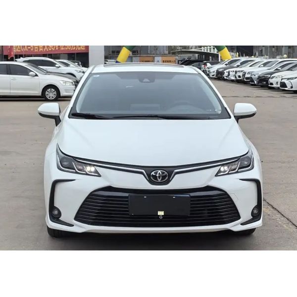 2021 Popular Selling New Petrol Car Toyota Corolla Cross CVT Pioneer Performance Chinese Petrol Vehicles 5 Seat Car Petrol Sedan