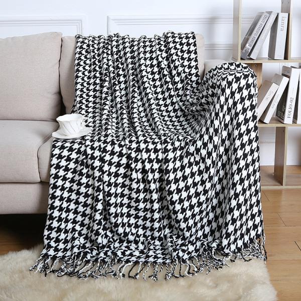 Stylish and Breathable Plain Style Knitted Blanket for Summer Office or Home Nap