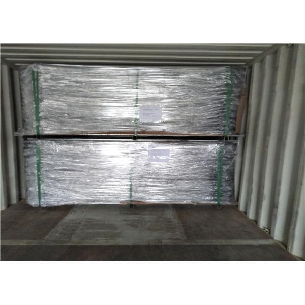 Residential Black 2.4m Tubular Metal Fencing Anti Rust Garden With Accessories