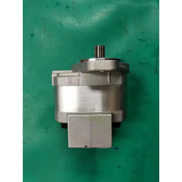 705-11-30110 SAL40  Komatsu Bulldozer Gear Pump D455A  6.181KGS