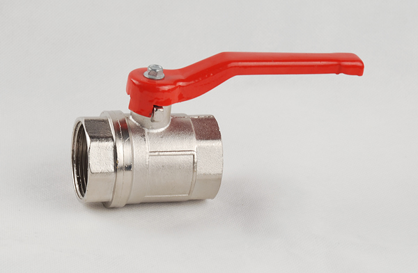 Руководство шарикового клапана рычага стандарта GB DIN ГОСТ (ГОСУДАРСТВЕННЫЙ СТАНДАРТ) латунное продетое нитку BSP привело в действие