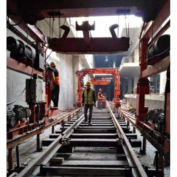 Metro Track laying crane, China good quality dt10t gantry crane, track laying plate transport crane, hydraulic elevator、