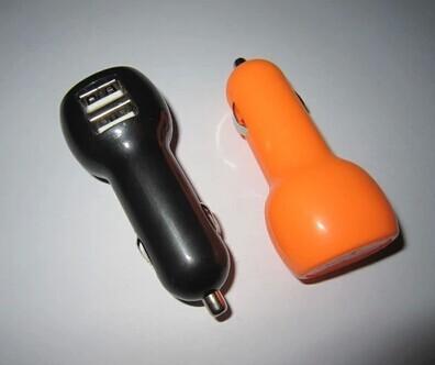 newest side dual USB mini car charger for iphone 4/IPHONE，IPHONE 3G/3GS，PDA，IPOD with CE