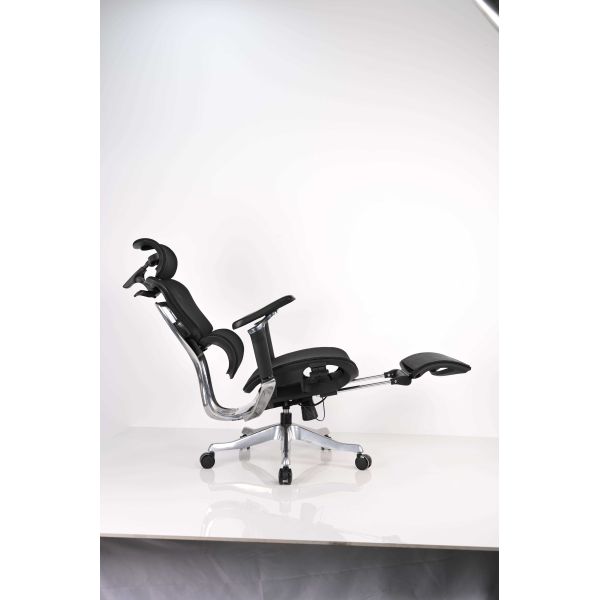 Aluminium Ergonomic Footrest Office Chair With 5D Linkage Armrest