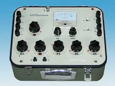 DC Low Value Resistance Measuring Instrument Resistance Bridge Circuit Two Armed 0.05% Accuracy Class