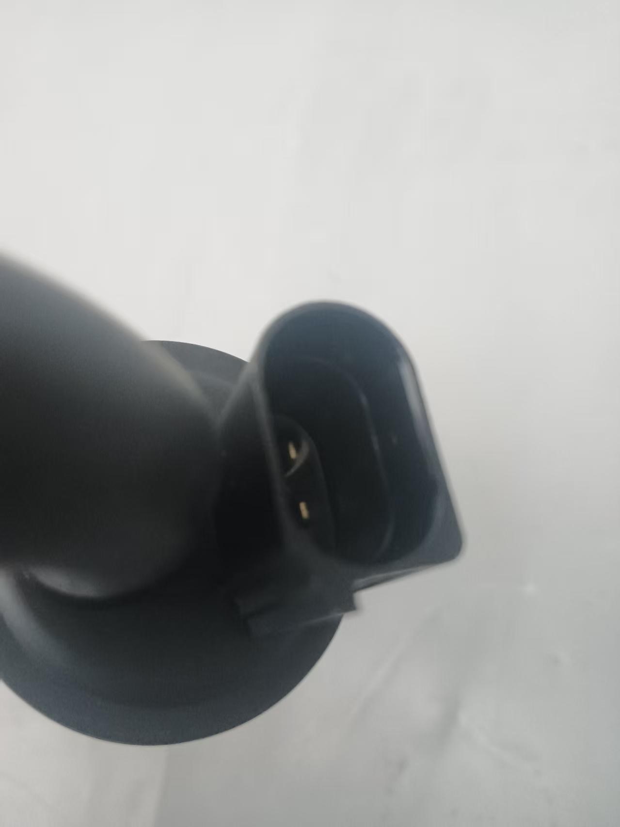 Original quality exhaust gas recirculation pipe 04E 133 781 A for Volkswagen Bora