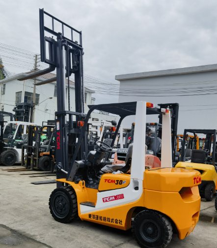 3000 kg Motor diesel empilhadeira de 3 toneladas no Japão Original Komatsu TCM Toyota FD30 FD30T6