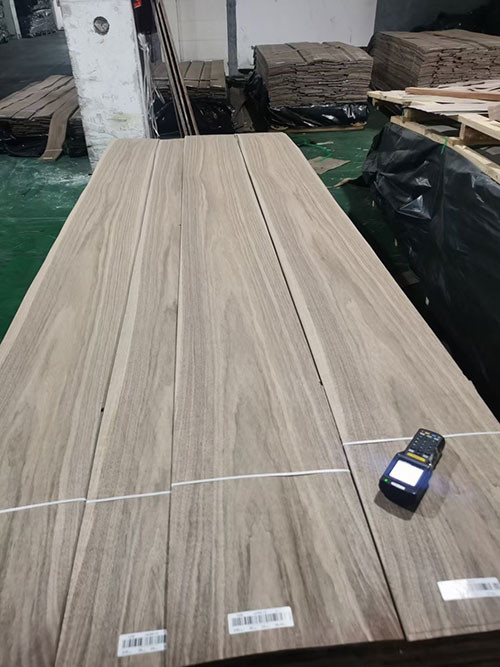 MDF ясно отрезал облицовку 250cm грецкого ореха длина применяется к лист двери