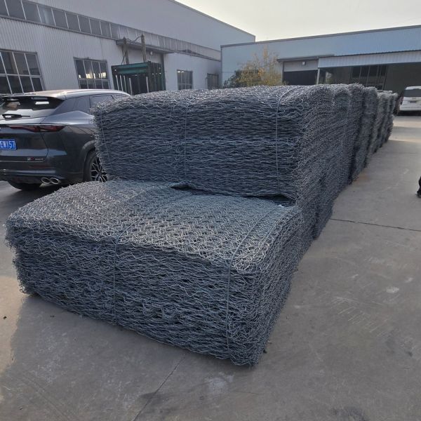 Heavy gauge wire gabion stone cage for retaining walls erosion control riverbank protection and landscaping construction