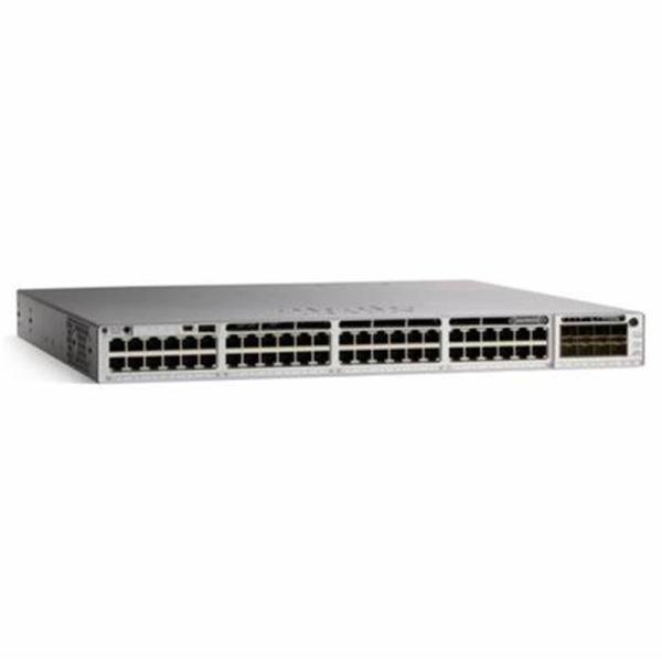 C9300 スイッチ ポート ≥ 48 プライベート モールド NO
