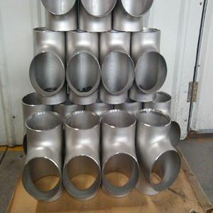 Welded stainless steel tee