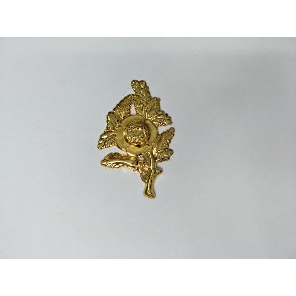 Орнаменты ларца цветка золота аксессуаров ларца стиля Европы изумрудные