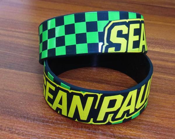 Adjustable Silicone Rubber Parts Silicone Rubber Wristbands With Embossed Print Design