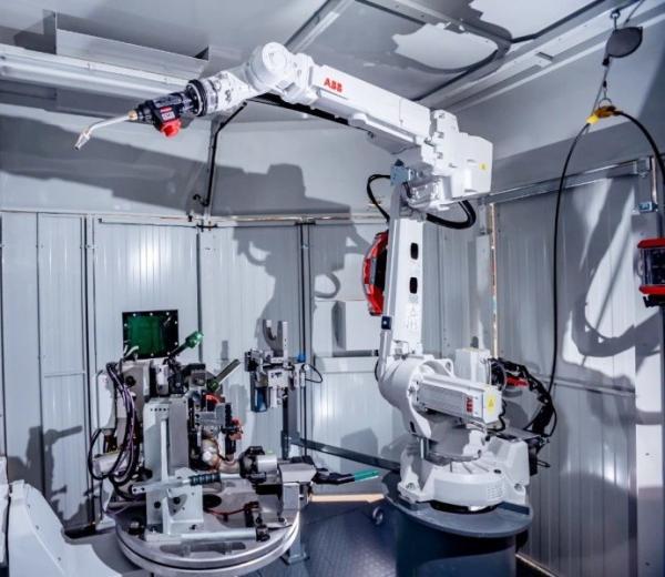 Abb Irb 4400 Base Payload 60KG  Six-axis Solution For Manufacturing