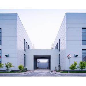 Lightweight Steel Warehouse with Fiberglass Wool Sandwich Panel