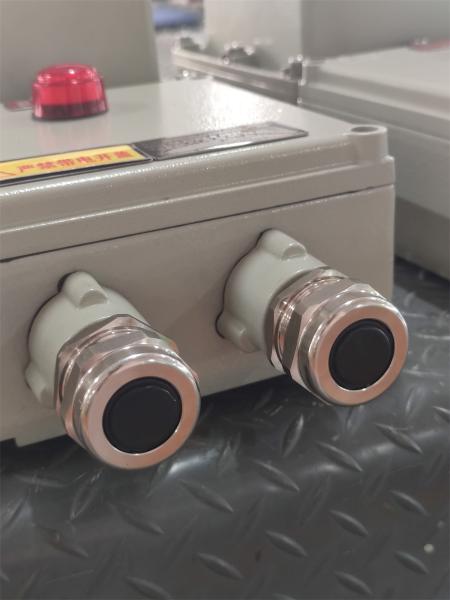 Isolador a prueba de explosión ATEX Caja IP66 Anticorrosión Aluminio de grado aeroespacial para montaje en pared Ex d e para gas marino Medio ambiente petroquímico