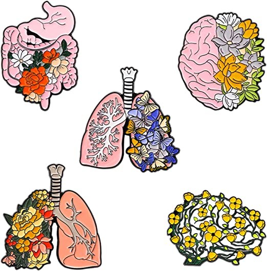 宇宙飛行士は日本製アニメの折りえりPinに記章を付けるデジタル オフセット印刷にエナメルを塗る