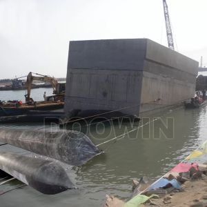 Length 5m-32m Marine Salvage Airbags Puncture Resistant For Deep Water Operation