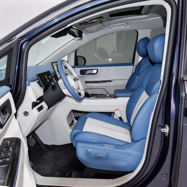 JAC Ruifeng RF8 PHEV 1.5T 150KM MPV 5 Doors 7 Seats Car With Manual Copilot Seat Adjustment