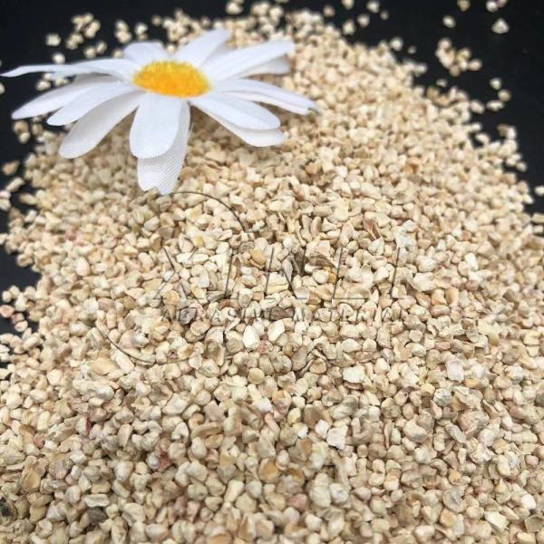 4.5 Mohs Powdered Corn Cob 3m-5mm 5mm-8mm For Dogs Pigs And Fish